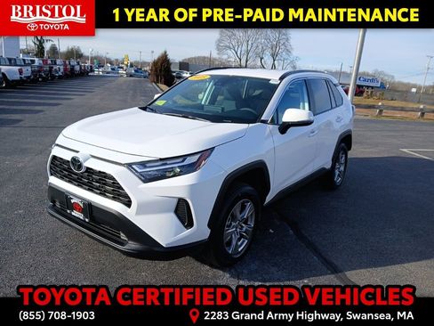 Certified 2025 Toyota RAV4 XLE image 3