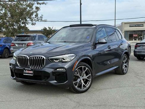 Used 2019 BMW X5 xDrive40i w/ M Sport Package image 3