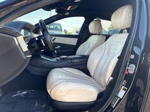 Used 2018 Mercedes-Benz S 560 Sedan image 22