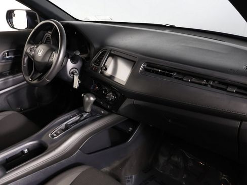 Used 2022 Honda HR-V Sport image 24