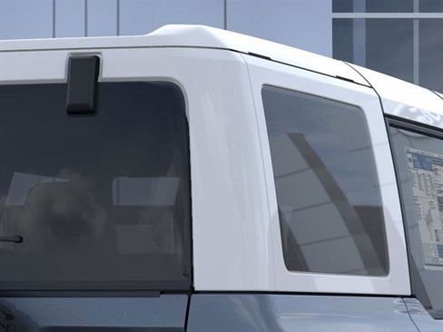 New 2025 Ford Bronco Heritage Edition image 28