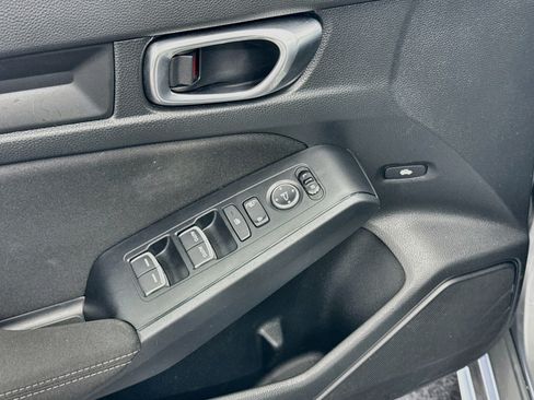 Used 2023 Honda Civic LX image 15