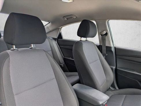 Used 2022 Hyundai Accent SEL image 20