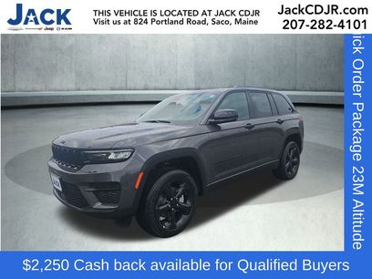 New 2025 Jeep Grand Cherokee Altitude