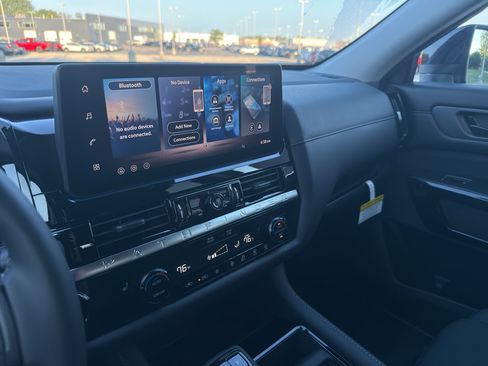 New 2026 Nissan Pathfinder SV AWD/4WD image 21