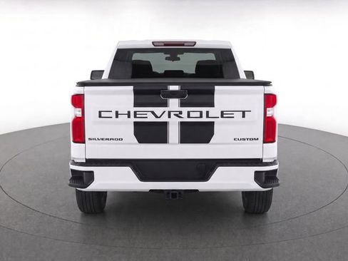 Used 2021 Chevrolet Silverado 1500 Custom w/ Rally Edition RWD image 6