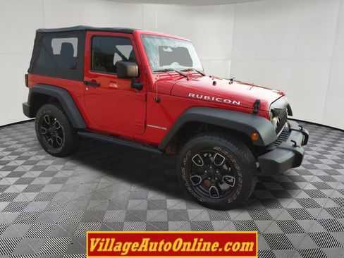 Used 2012 Jeep Wrangler Rubicon w/ PWR Convenience Group image 5