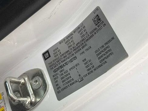 Used 2016 Chevrolet Colorado W/T AWD/4WD image 11