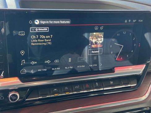 Used 2025 GMC Sierra 1500 SLT image 24