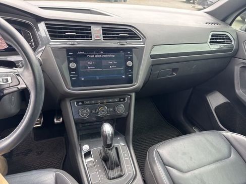 Used 2021 Volkswagen Tiguan SEL Premium R-Line AWD/4WD image 11