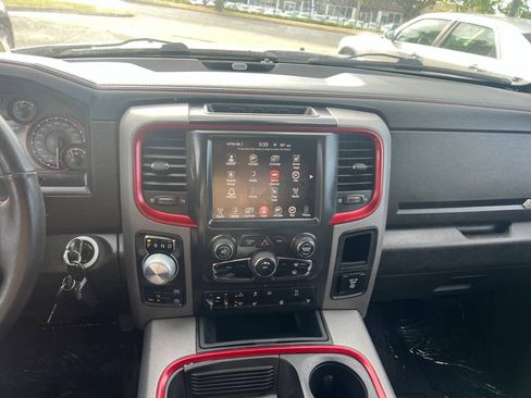 Used 2015 RAM 1500 Rebel AWD/4WD image 15