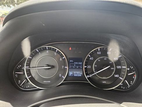 Used 2019 Nissan Armada SV RWD image 13