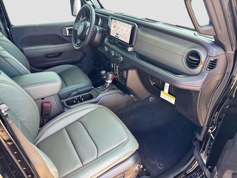 New 2026 Jeep Gladiator Mojave AWD/4WD image 29