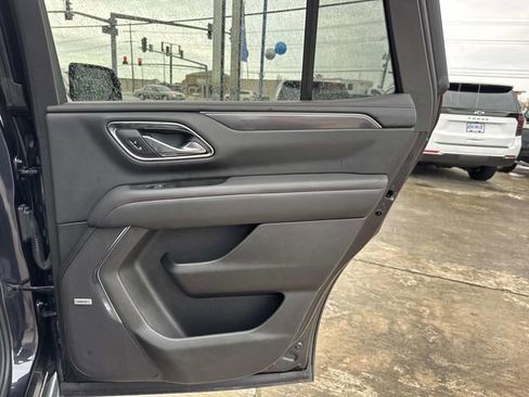 Used 2024 Chevrolet Tahoe RST w/ Luxury Package image 26