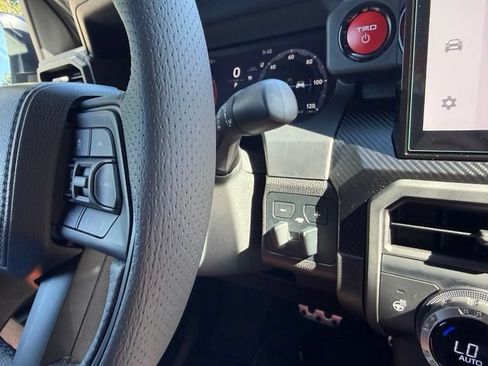 Used 2025 Toyota Tacoma TRD Pro AWD/4WD image 45
