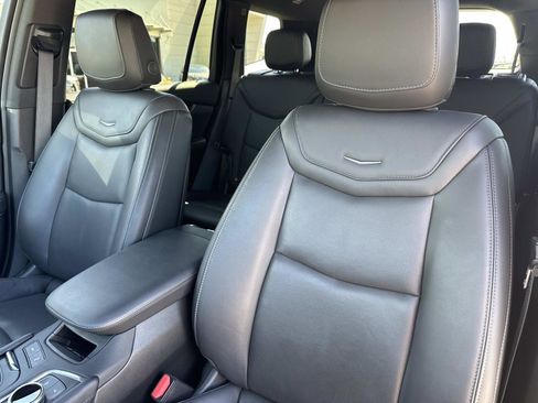 Certified 2025 Cadillac XT6 Premium Luxury image 21