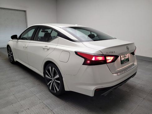 Used 2022 Nissan Altima 2.5 SR FWD image 5