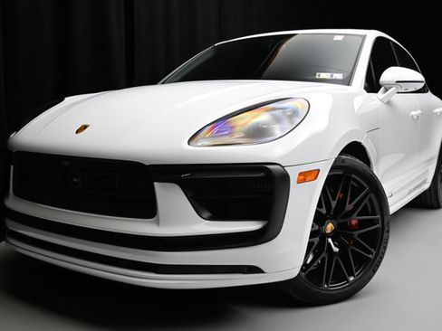 Used 2023 Porsche Macan GTS image 24