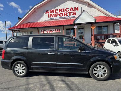 Used 2015 Chrysler Town & Country Touring w/ Driver Convenience Group