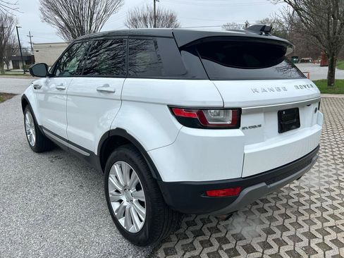 Used 2017 Land Rover Range Rover Evoque HSE image 7