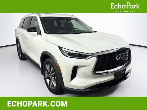 Used 2023 INFINITI QX60 Luxe w/ Performance Audio Package FWD image 1