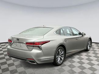 Used 2018 Lexus LS 500 AWD w/ Accessory Package (Z1) video 2