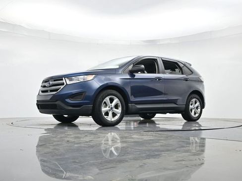 Used 2017 Ford Edge SE FWD image 34