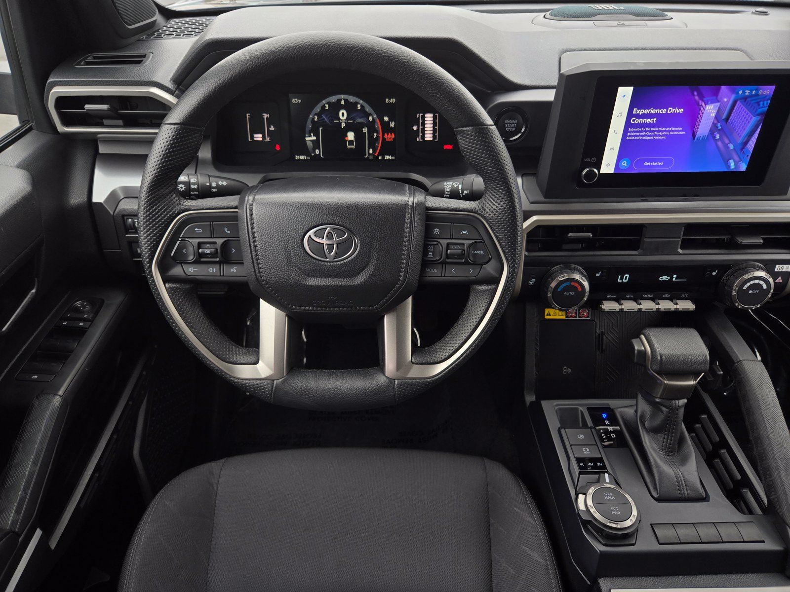 Certified 2025 Toyota Tacoma SR5 AWD/4WD image 12