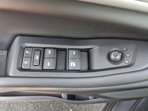 Certified 2023 Jeep Grand Cherokee L Limited AWD/4WD image 29