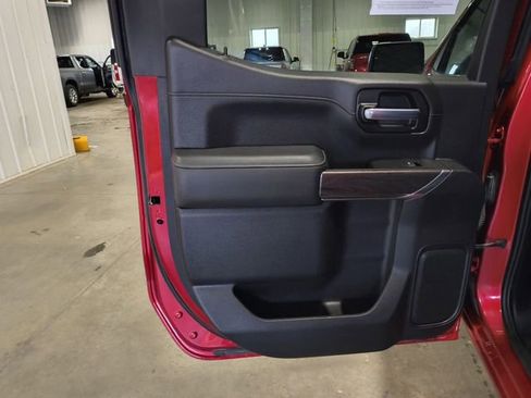Used 2021 Chevrolet Silverado 1500 LTZ w/ LTZ Premium Package AWD/4WD image 25
