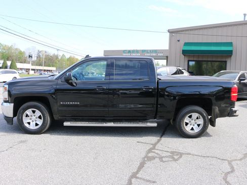 Used 2018 Chevrolet Silverado 1500 LT w/ All Star Edition image 2