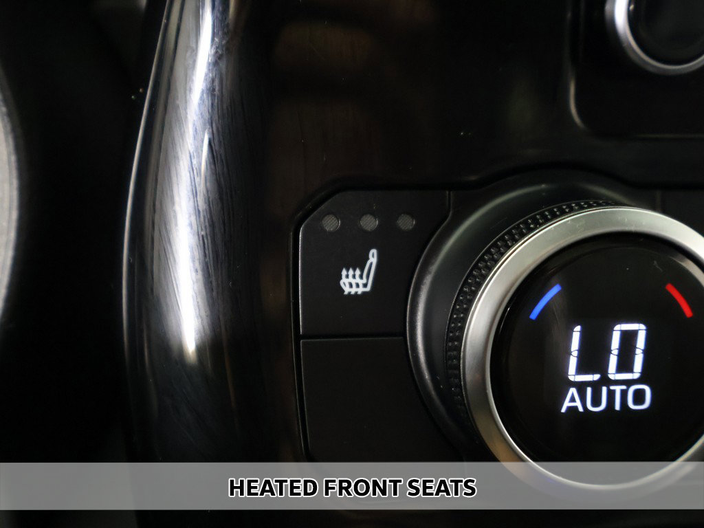Used 2024 Toyota Highlander XLE AWD/4WD image 7