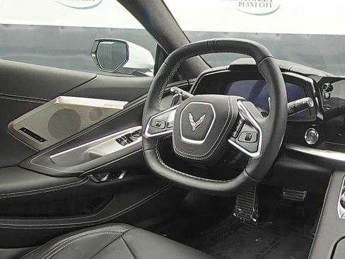 Used 2025 Chevrolet Corvette Stingray Premium Cpe w/ Z51 Performance Package RWD image 12