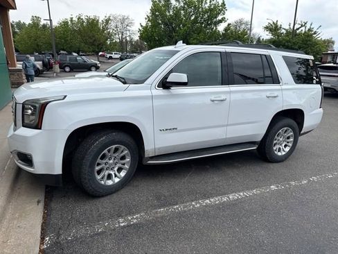 Used 2020 GMC Yukon SLT w/ Open Road Package AWD/4WD image 2