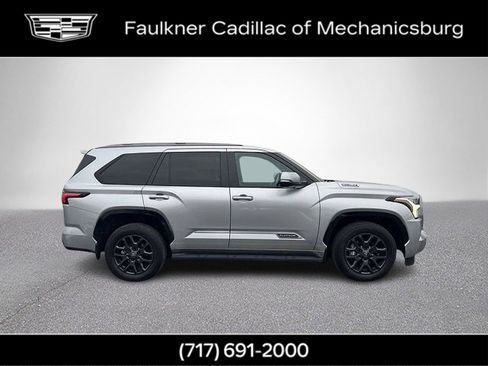 Used 2025 Toyota Sequoia Platinum image 3