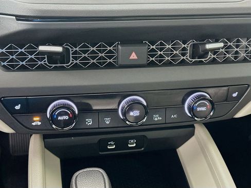 Certified 2025 Honda Accord SE image 15