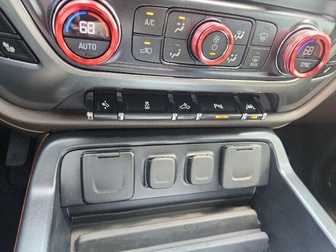 Used 2018 Chevrolet Silverado 1500 LTZ w/ LTZ Plus Package RWD image 5