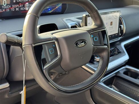 New 2025 Ford Expedition Max Platinum w/ Stealth Appearance Package image 17