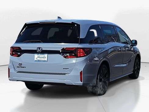 Used 2026 Honda Odyssey Sport-L image 8