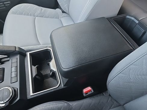 Used 2025 Toyota Tacoma SR5 image 71