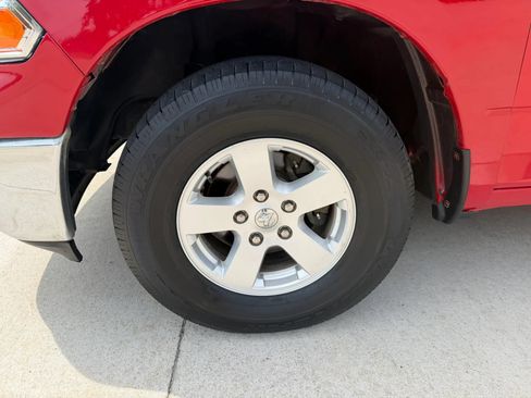 Used 2012 RAM 1500 Classic SLT AWD/4WD image 71