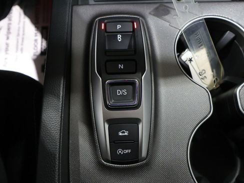 Used 2025 Honda Ridgeline Sport image 32