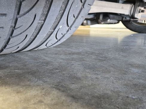 Used 2000 Chevrolet Corvette Coupe w/ Roof Pkg image 7