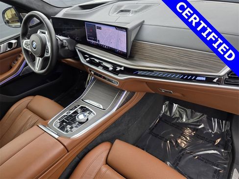 Used 2024 BMW X7 M60i w/ Executive Package image 30