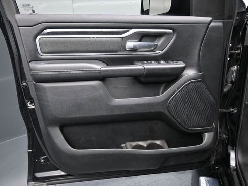 Used 2019 RAM 1500 Big Horn AWD/4WD image 10