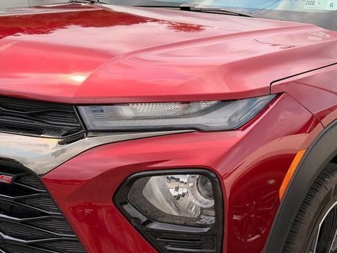 Used 2021 Chevrolet TrailBlazer RS w/ Technology Package AWD/4WD image 4