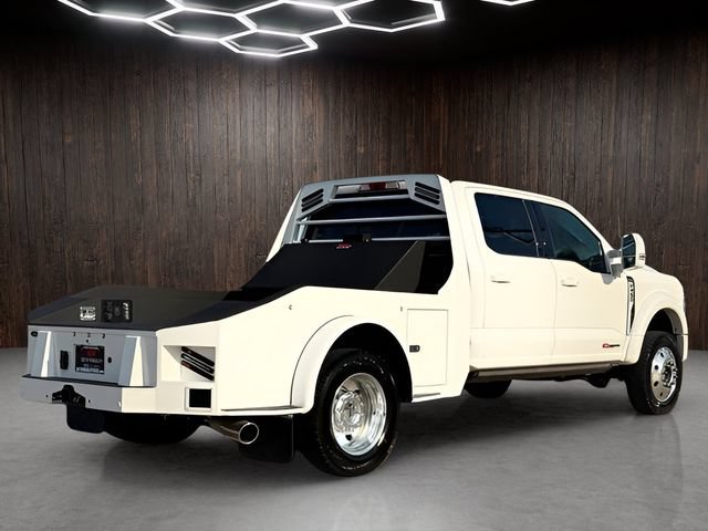 New 2025 Ford F450 Platinum AWD/4WD image 2