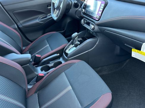 New 2025 Nissan Versa SR w/ Trunk Package image 12