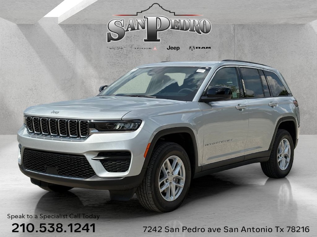 New 2026 Jeep Grand Cherokee Laredo X RWD image 1