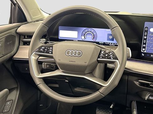New 2026 Audi Q3 quattro 2.0T AWD/4WD image 18